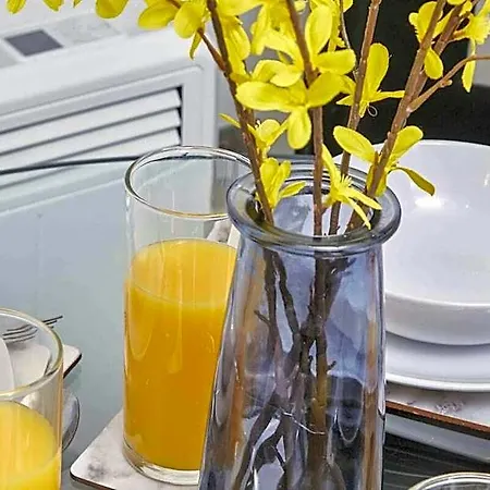Ξενοδοχείο Centre | 2 Bed Group W/ Balcony & Parking