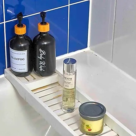 Ξενοδοχείο Centre | 2 Bed Group W/ Balcony & Parking